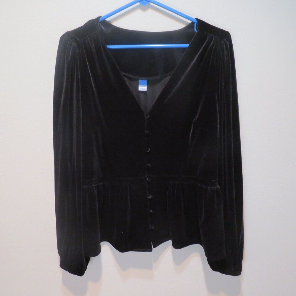 NWT Old Navy Black Peplum Top Button‎ Front